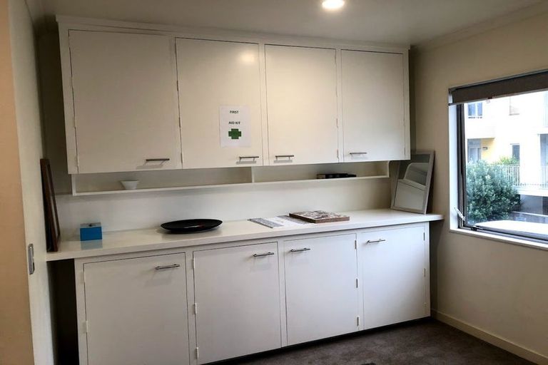 Photo of property in Marrakech Cafe, 79/305 Evans Bay Parade, Hataitai, Wellington, 6021