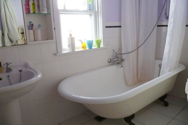 Photo of property in 360 Tinakori Road, Thorndon, Wellington, 6011