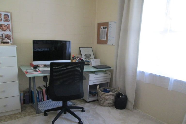 Photo of property in 2/148 Old Farm Road, Hamilton East, Hamilton, 3216