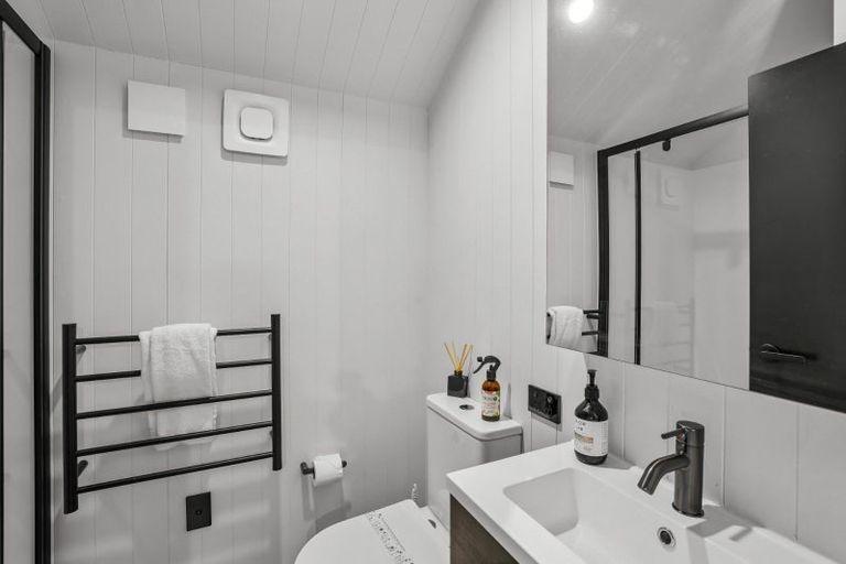 Photo of property in 12 Shearers Drive, Frankton, Queenstown, 9300