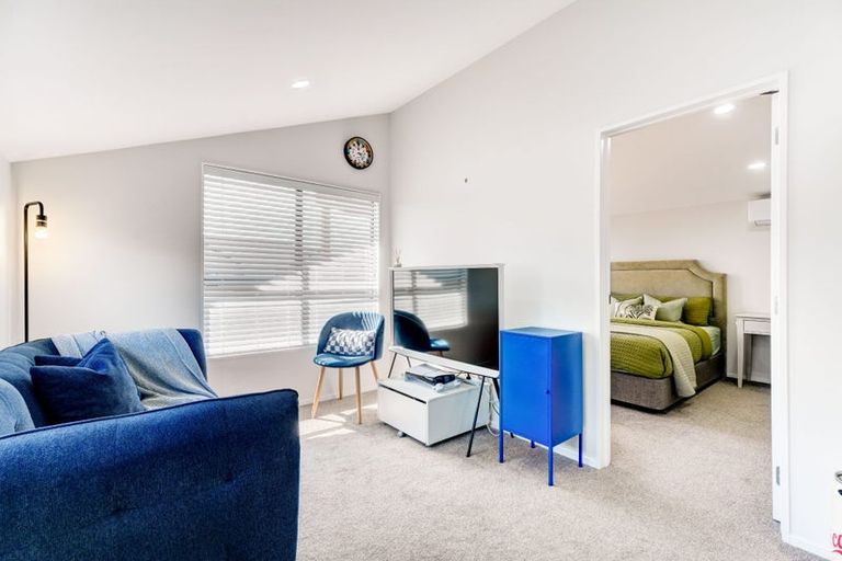 Photo of property in 5 Kearns Drive, Hobsonville, Auckland, 0616