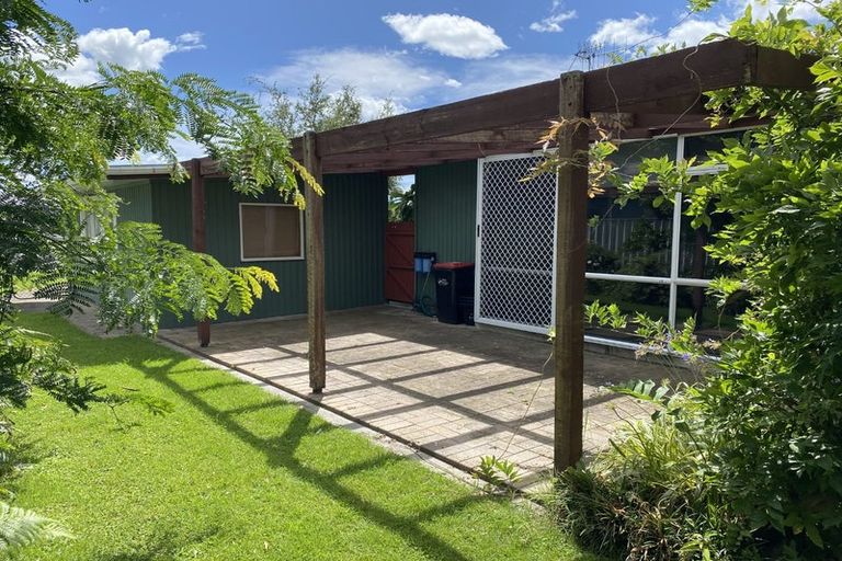 Photo of property in 1 Hinton Road, Taradale, Napier, 4112