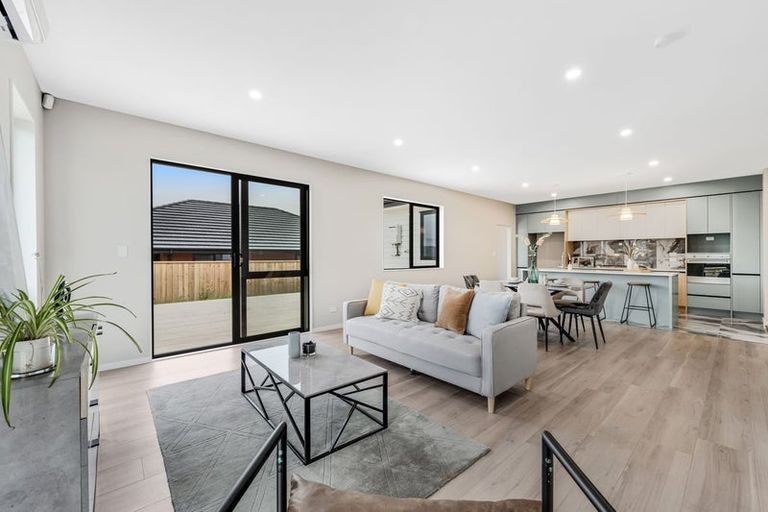 Photo of property in 5 Piedmonte Avenue, Pokeno, 2402