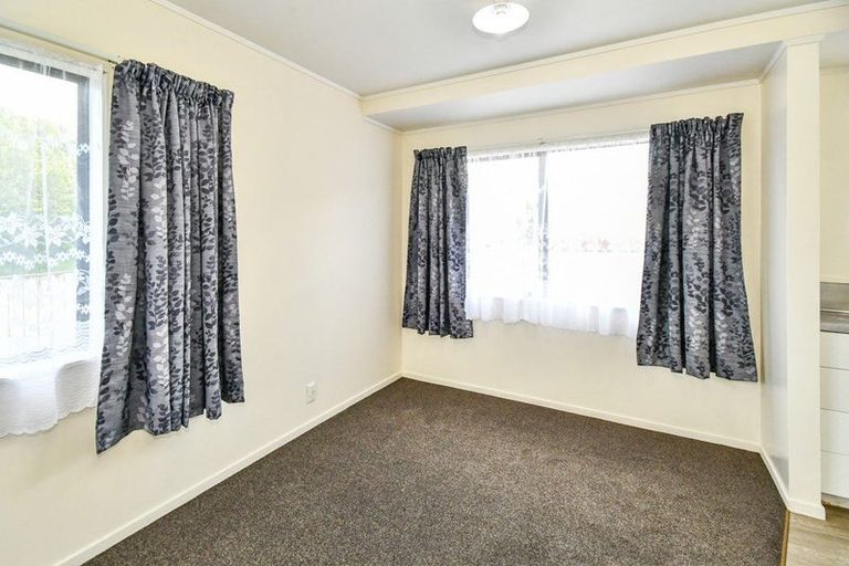 Photo of property in 50 Christmas Road, Manurewa, Auckland, 2102