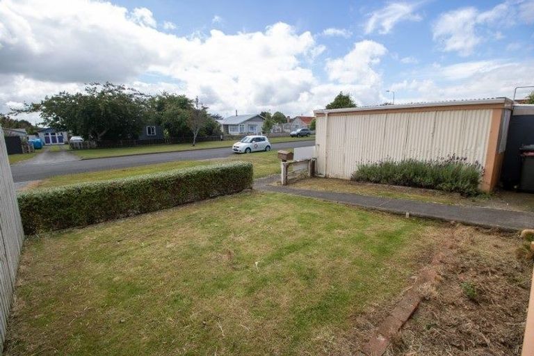 Photo of property in 3 Orlando Street, Stratford, 4332