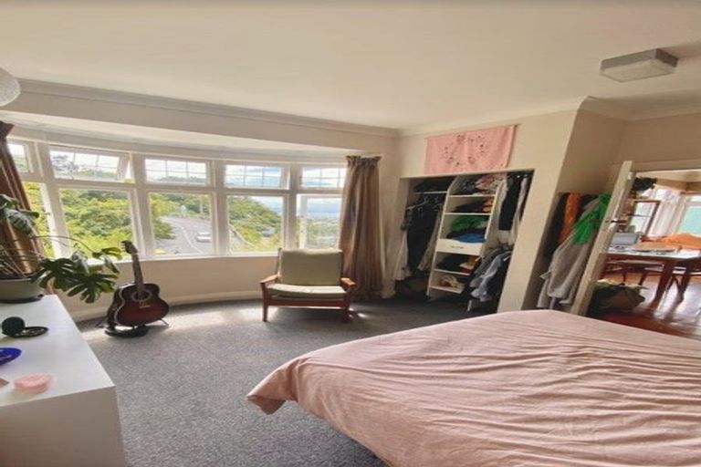 Photo of property in 77 Todman Street, Brooklyn, Wellington, 6021