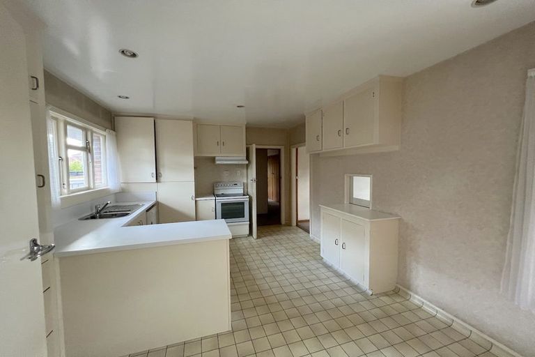 Photo of property in 3 Verran Place, Fendalton, Christchurch, 8052