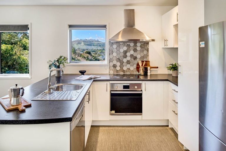 Photo of property in 3a Chester Road, Tawa, Wellington, 5028