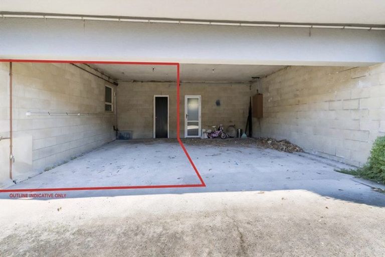 Photo of property in 115c London Street, Dunedin Central, Dunedin, 9016