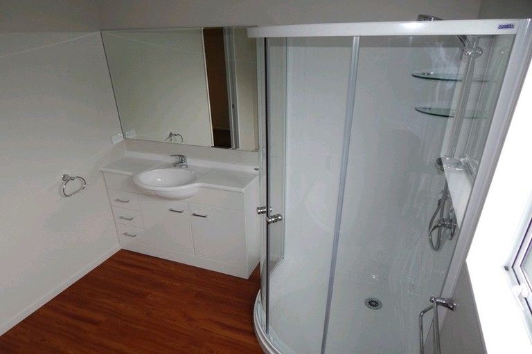 Photo of property in 24 Peel Street, Westport, 7825