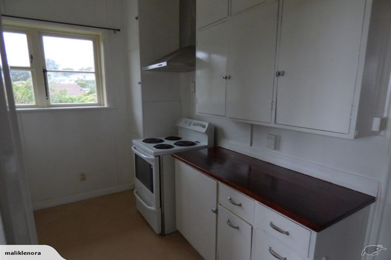 Photo of property in 29 Hindmarsh Street, Johnsonville, Wellington, 6037