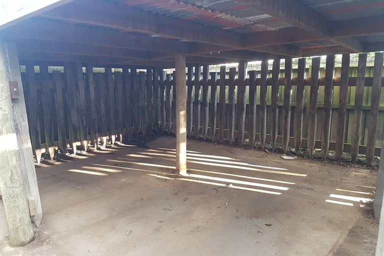 Photo of property in 15 Mortlake Street, Islington, Christchurch, 8042