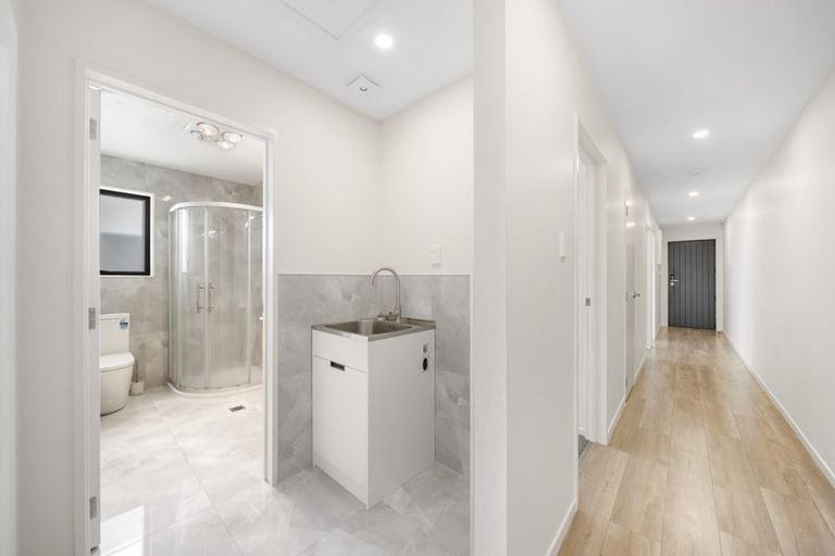 Photo of property in 4b Enchantment Lane, Karaka, Papakura, 2113