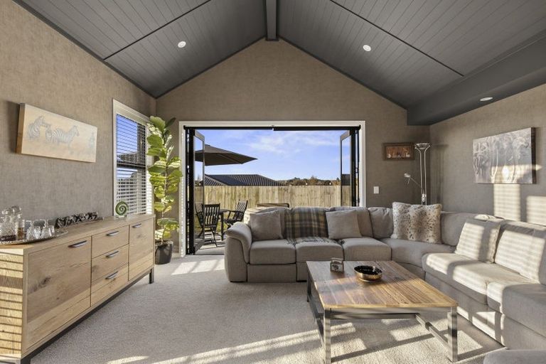 Photo of property in 8 Rylstone Way, Te Kauwhata, 3710