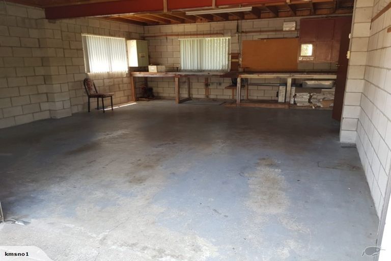 Photo of property in 22 Hartley Terrace, Massey, Auckland, 0614