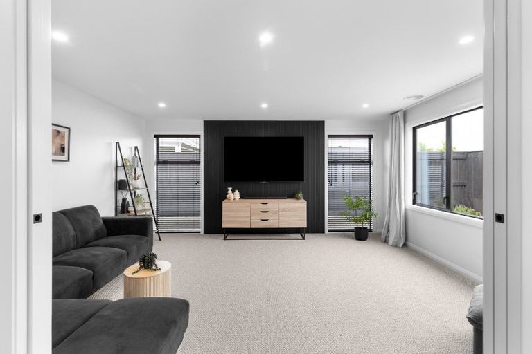 Photo of property in 7 Gratitude Way, Kelvin Grove, Palmerston North, 4414