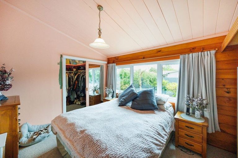 Photo of property in 2 Dalrymple Place, Marton, 4710