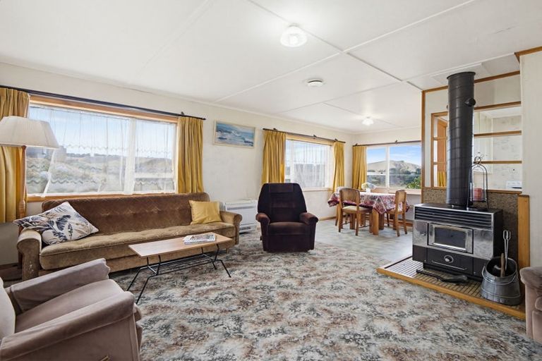 Photo of property in 15 Pratt Street, Waikouaiti, 9510