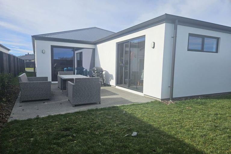 Photo of property in 5 Arrowsmith Drive, Halswell, Christchurch, 8025