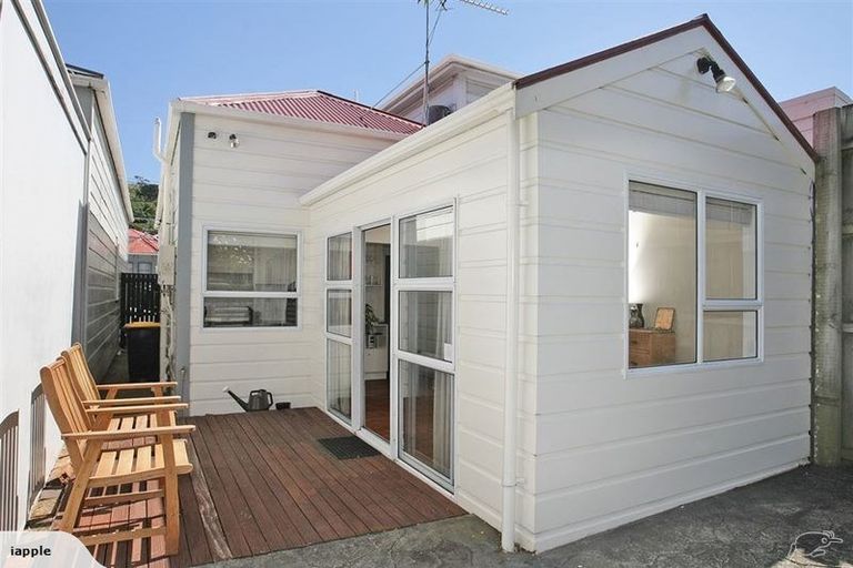 Photo of property in 79 Wallace Street, Mount Cook, Wellington, 6021