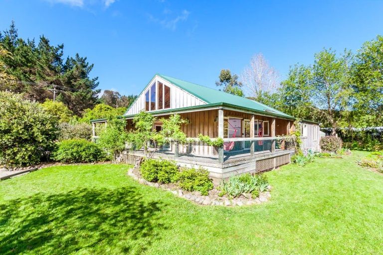 Photo of property in 421 Pahiatua Aokautere Road, Aokautere, Palmerston North, 4471