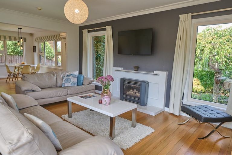 Photo of property in 115 Saint Martins Road, Saint Martins, Christchurch, 8022
