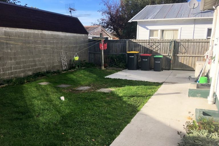 Photo of property in 64 Division Street, Riccarton, Christchurch, 8041