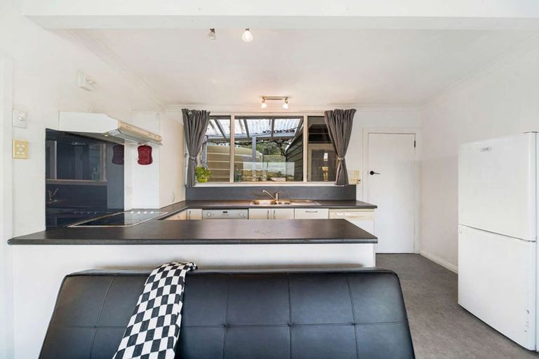 Photo of property in 1400 Taieri Mouth Road, Taieri Mouth, Brighton, 9091