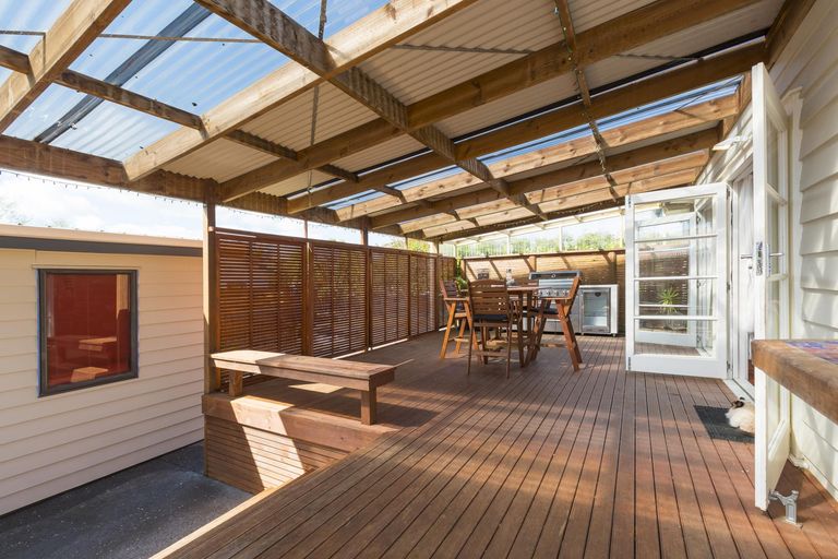 Photo of property in 12 Gibson Road, Tuakau, 2121