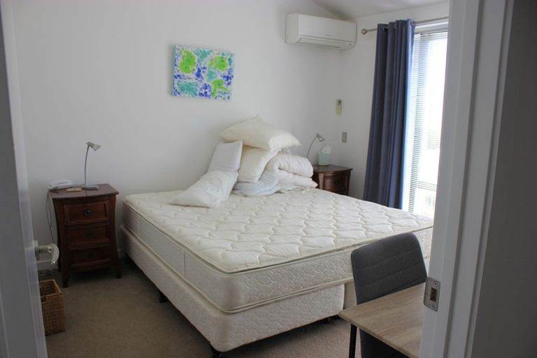 Photo of property in 140 Gills Road, Albany Heights, Auckland, 0632
