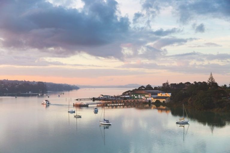 Photo of property in 21 Sunderland Avenue, Hobsonville, Auckland, 0616