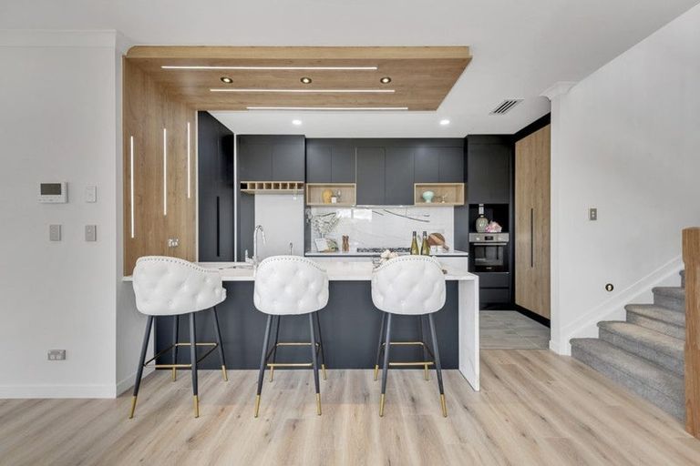 Photo of property in 2a Ballyalton Crescent, Flat Bush, 2019