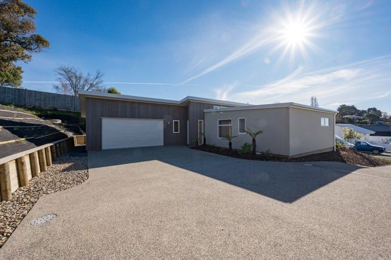 Photo of property in 71 Les Wakefield Road, Mapua, 7005