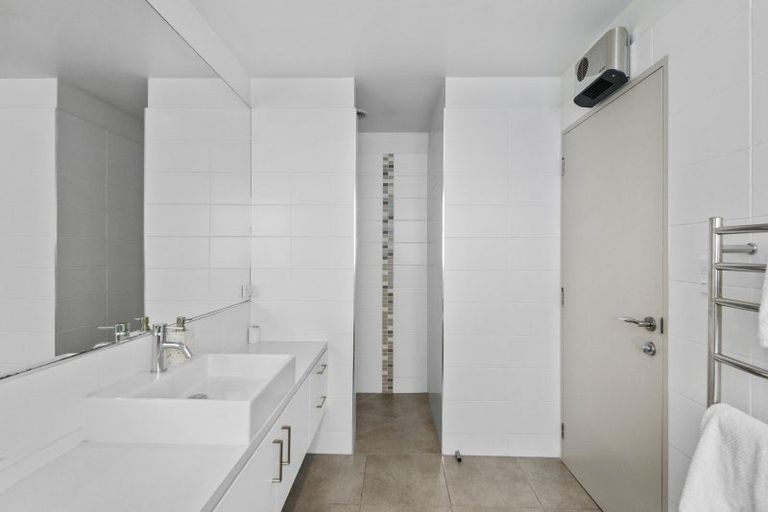 Photo of property in 15 Teagarden Close, Mairehau, Christchurch, 8052