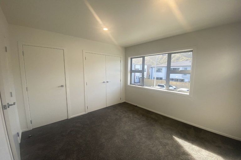 Photo of property in 31 Mcgrath Way, Taita, Lower Hutt, 5011