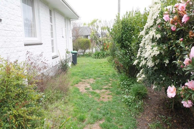 Photo of property in 1/26 Hanrahan Street, Upper Riccarton, Christchurch, 8041