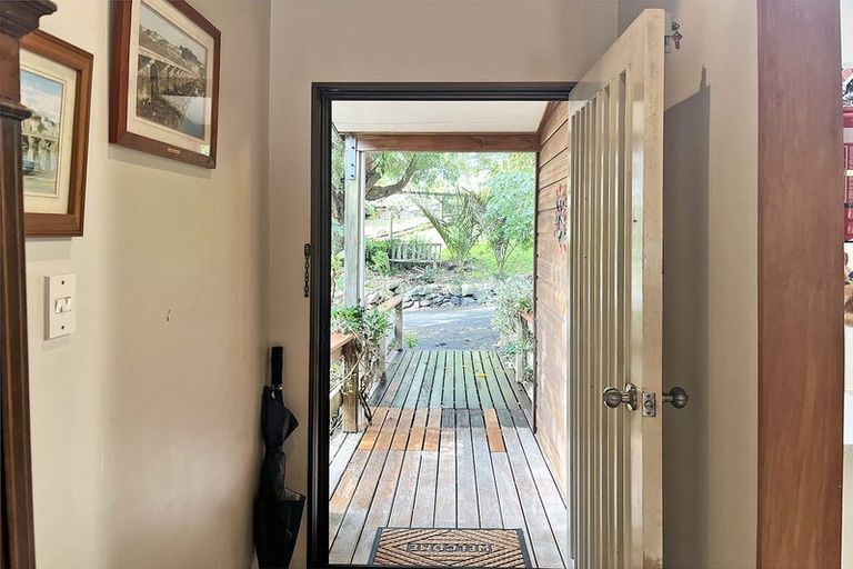 Photo of property in 83 Whau Valley Road, Whau Valley, Whangarei, 0112