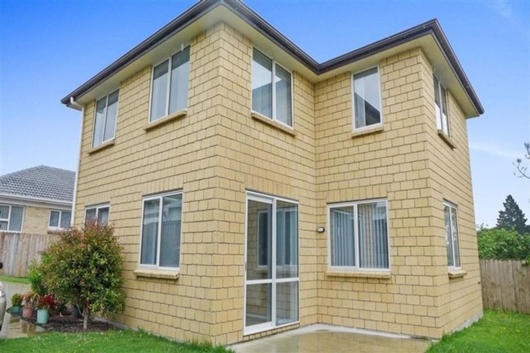 Photo of property in 284a Kirkbride Road, Mangere, Auckland, 2022