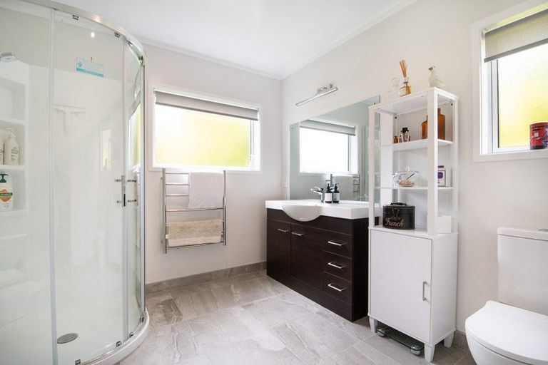 Photo of property in 812 Inland Road, Helensville, 0875