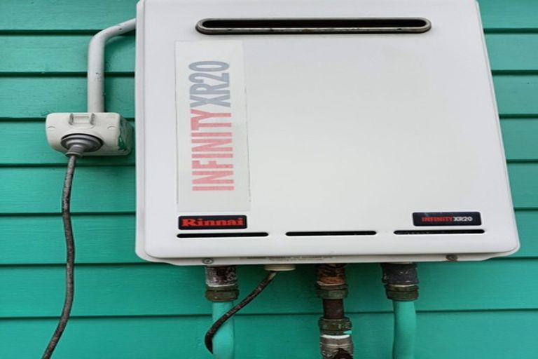 Photo of property in 63 Karaka Street, Wainuiomata, Lower Hutt, 5014