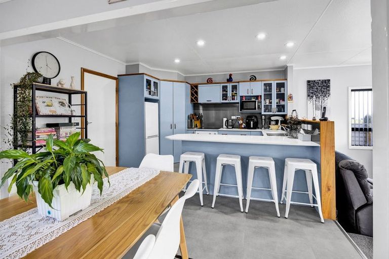 Photo of property in 80 Puriri Street, Hawera, 4610