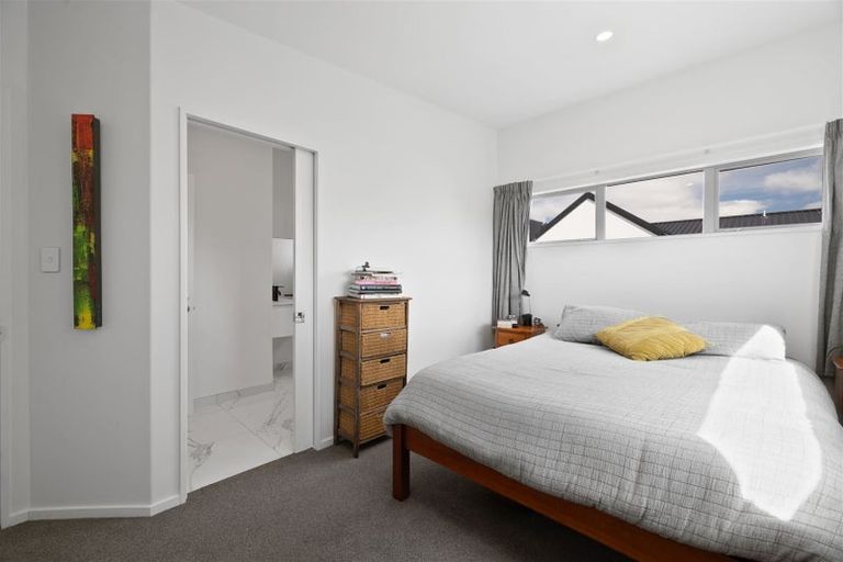 Photo of property in 25c Champion Street, Edgeware, Christchurch, 8013