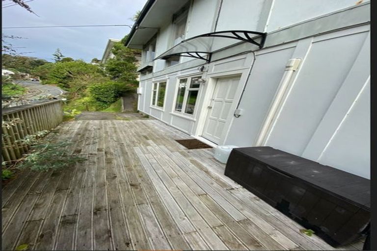 Photo of property in 45a Randwick Road, Northland, Wellington, 6012