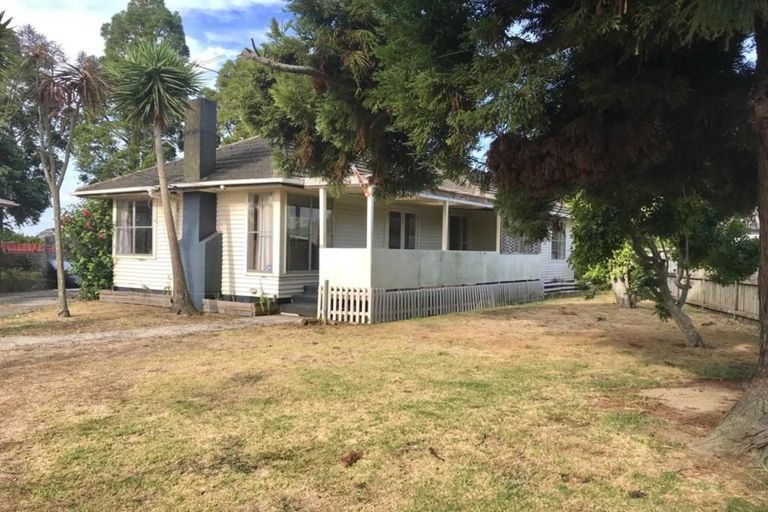 Photo of property in 5 Bernard Street, Papatoetoe, Auckland, 2025