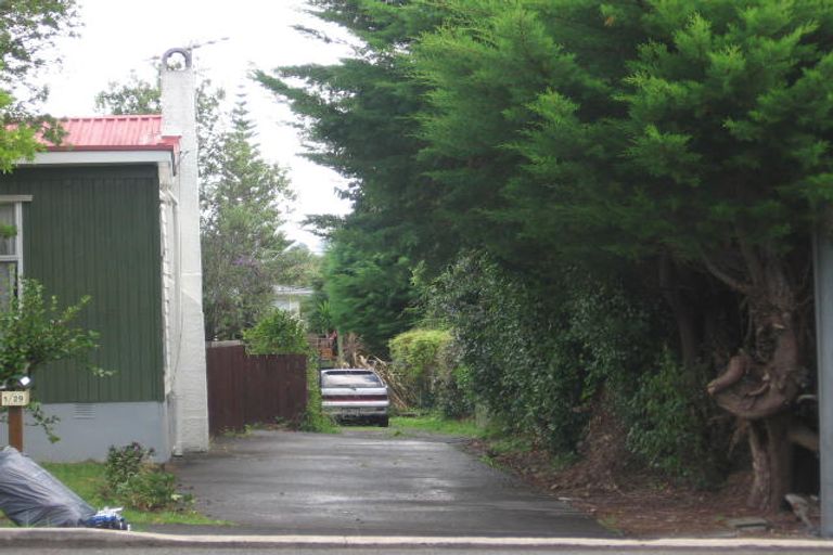Photo of property in 1/27 Rosier Road, Glen Eden, Auckland, 0602