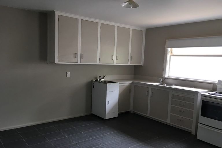 Photo of property in 49 Edgeware Road, St Albans, Christchurch, 8014