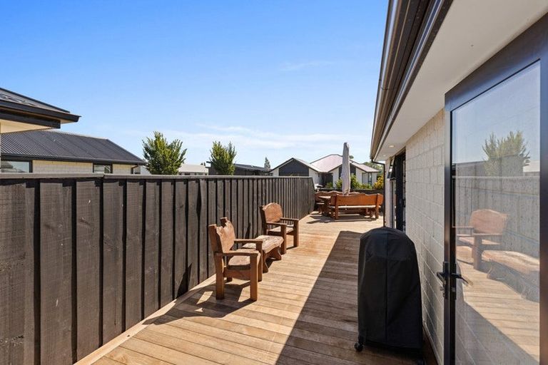 Photo of property in 34 Te Hurunui Drive, Pegasus, 7612