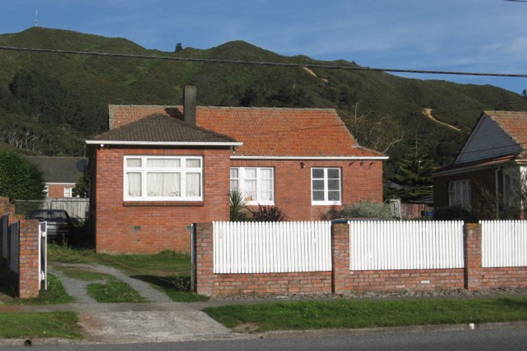 Photo of property in 164 Waddington Drive, Naenae, Lower Hutt, 5011