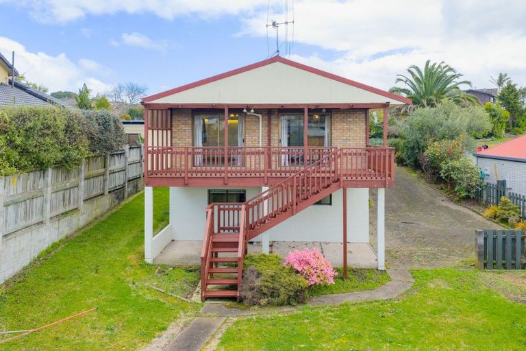Photo of property in 29 Lachlan Drive, Dinsdale, Hamilton, 3204