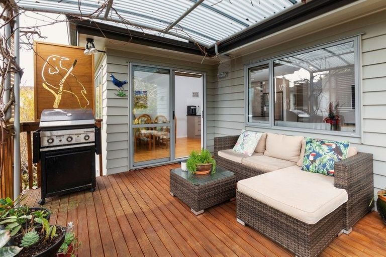 Photo of property in 33a Mason Street, New Lynn, Auckland, 0600